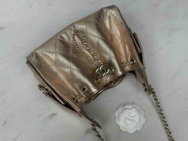 Chanel 26C Mini 25 Hobo Bag – Rose Gold  Size: 20 × 22 × 12.5 cm