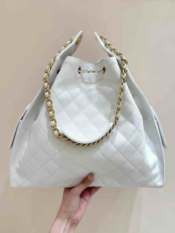 Chanel 25S 25 Bag White Grained Calfskin Maxi 42cm
