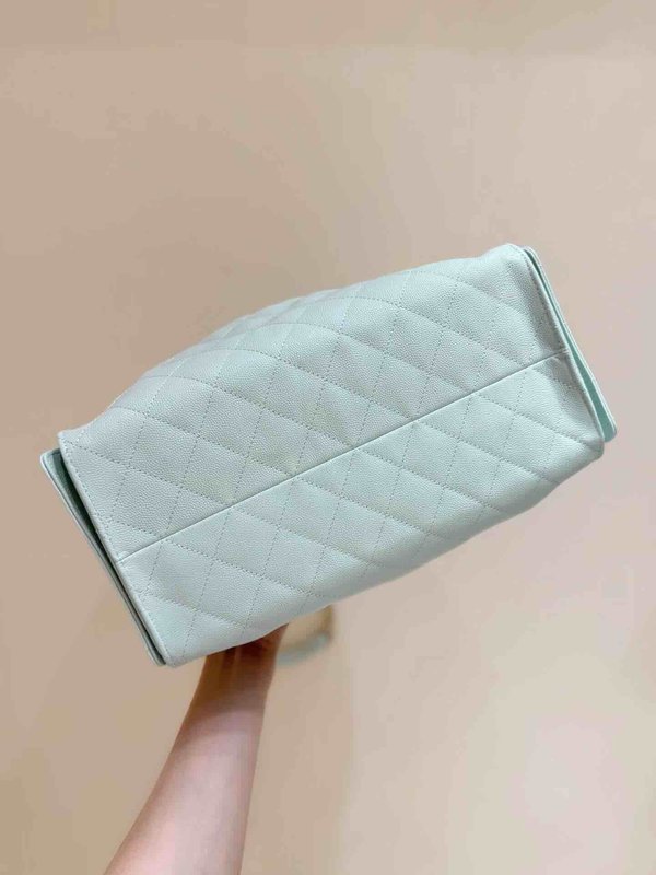 Chanel 25S 25 Bag Mint Green Grained Calfskin Large 40cm
