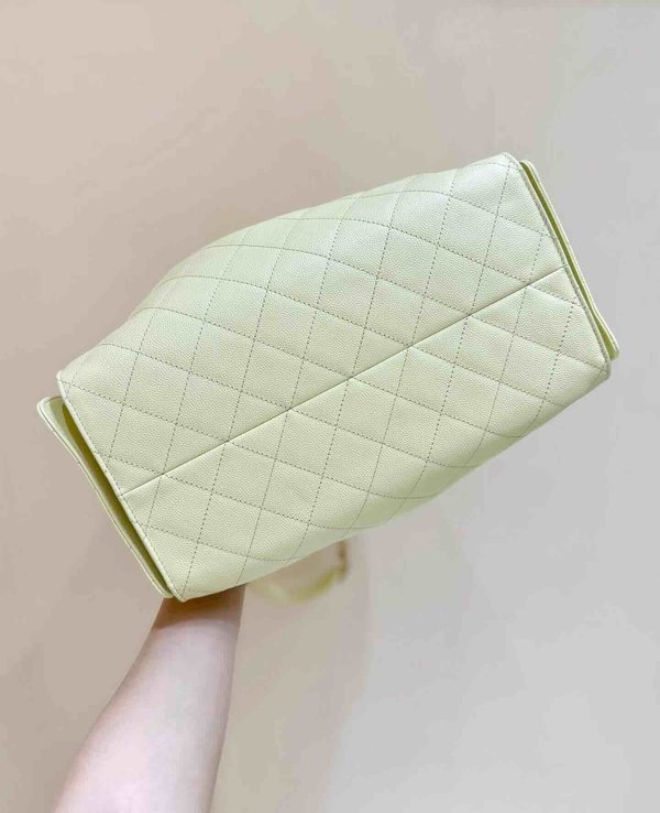 Chanel 25S 25 Bag Chick Yellow Grained Calfskin Large 40cm