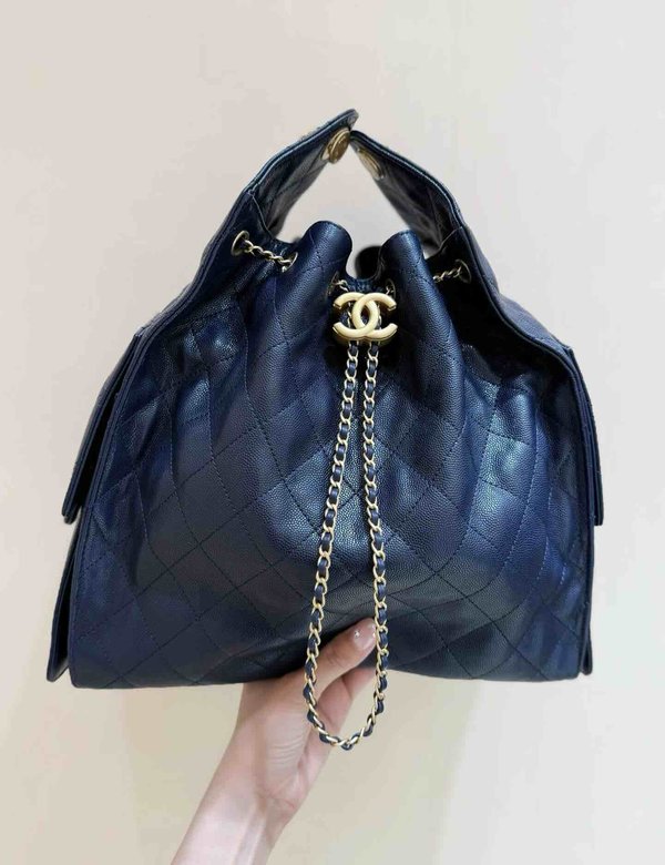 Chanel 25S 25 Bag Dark Blue Grained Calfskin Large 40cm