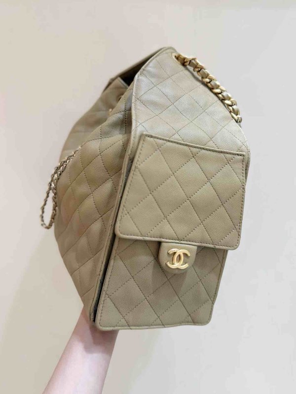 Chanel 25S 25 Bag Mustard Yellow Grained Calfskin Large 40cm