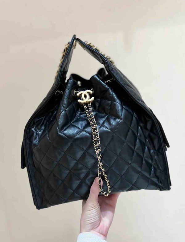 Chanel 25C Hobo Underarm Bag Black Onda Verde Waxed Calfskin GHW Large 40cm