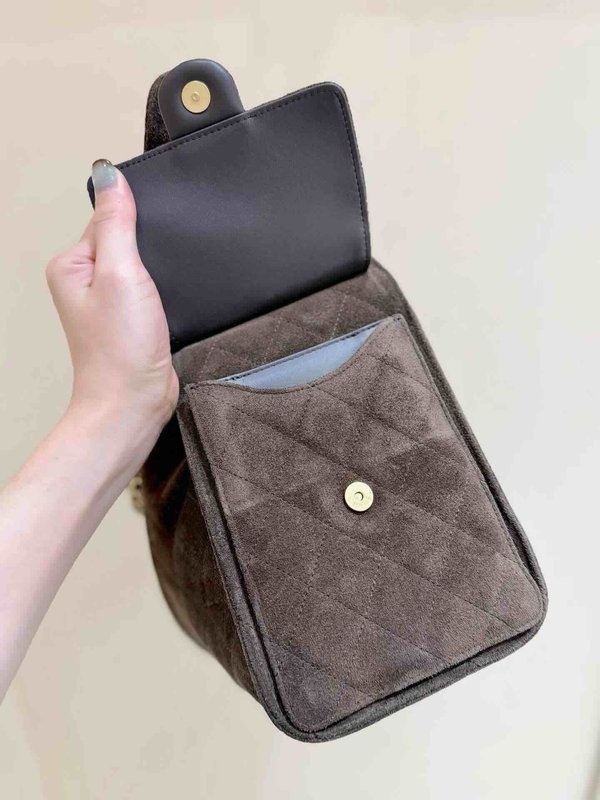 Chanel 25K 25 Bag Red Brown Suede Large 40cm