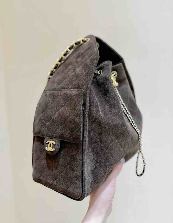 Chanel 25K 25 Bag Red Brown Suede Large 40cm