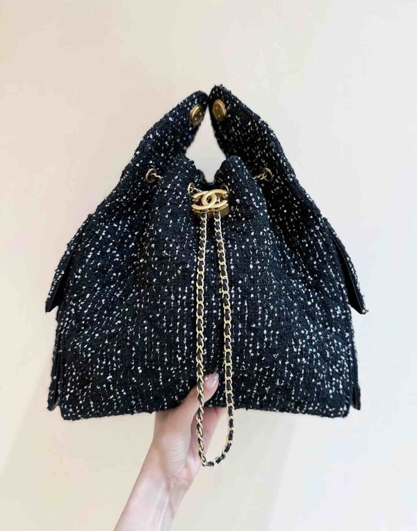 Chanel 25A 25 Bag Tweed Large 40cm