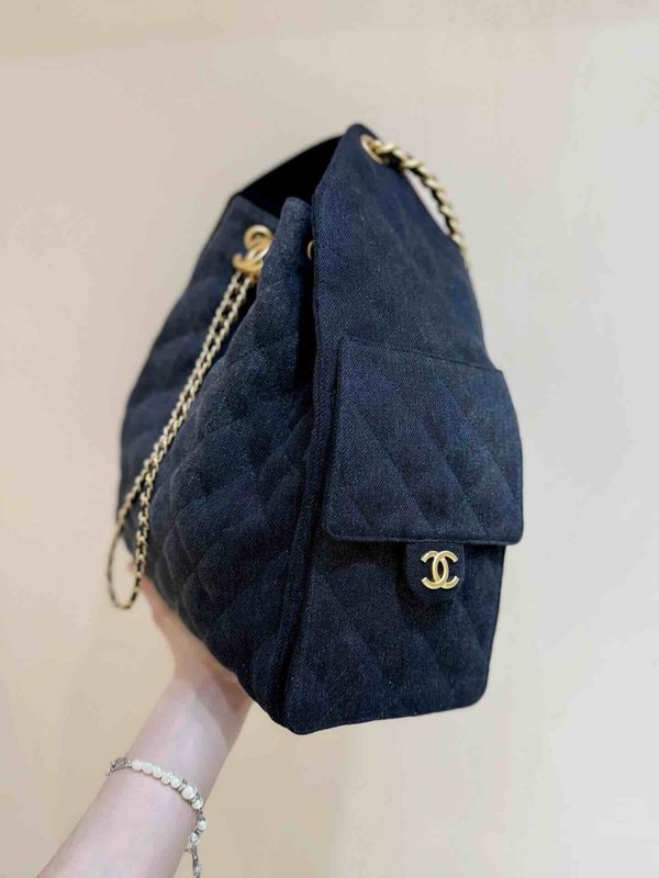 Chanel 25S 25 Bag Washed Denim Large 40cm