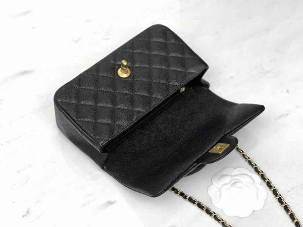Chanel Classic Flap Mini Handle 20cm – Black / Caviar