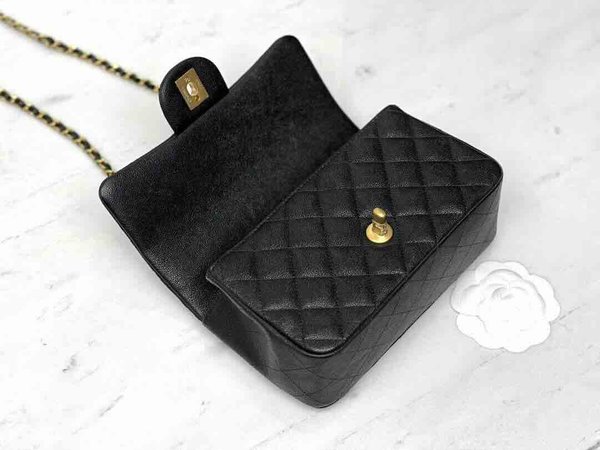 Chanel Classic Flap Mini Handle 20cm – Black / Caviar
