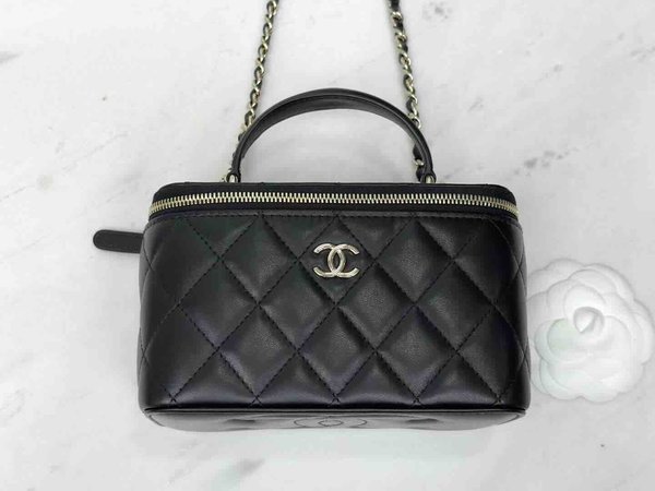Chanel 23A Handle Flap Box – Black Size: 17 cm