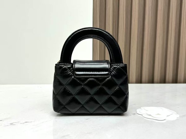 CHANEL 24P Kelly Mini Bag – Black Oil-Waxed Leather (12cm)