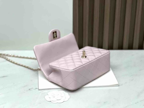 Chanel Classic Flap Mini Handle 20cm – Pink / Lambskin