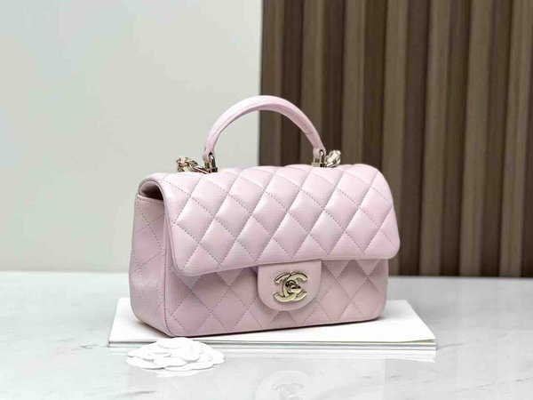 Chanel Classic Flap Mini Handle 20cm – Pink / Lambskin