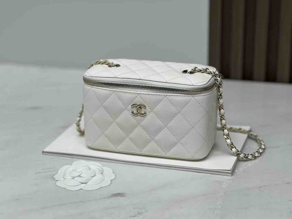 Chanel 22C Caviar Long Flap Box – Fairy White
