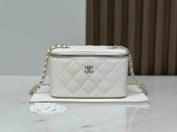 Chanel 22C Caviar Long Flap Box – Fairy White