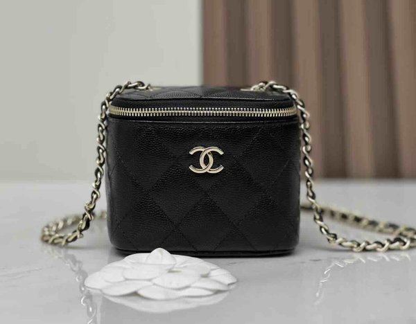 Chanel 22C Caviar Long Flap Box – Black with Light Gold Hardware 12cm