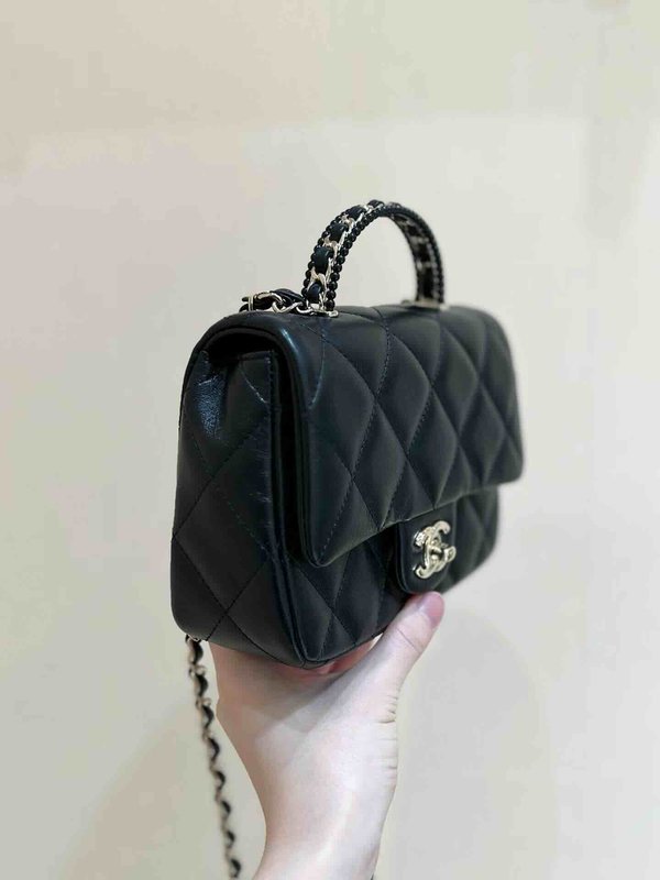 Chanel 25P Double Chain Vanity Bag Black Grained Calfskin 22cm