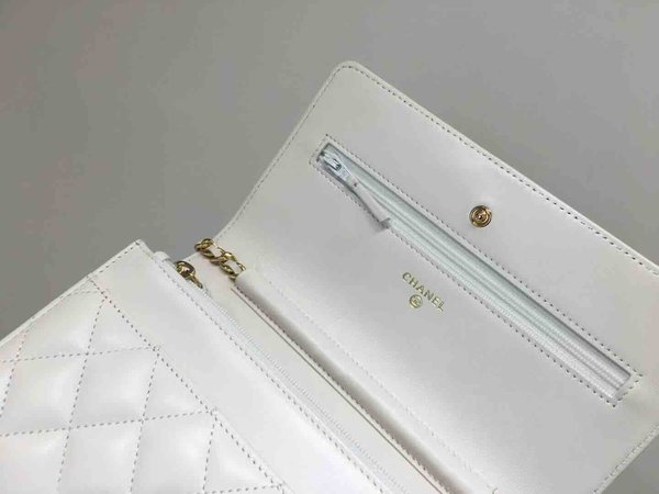 Chanel Classic Button Wallet on Chain (WOC) in Lambskin x Gold Hardware – 12.3 × 19.2 × 3.5 cm