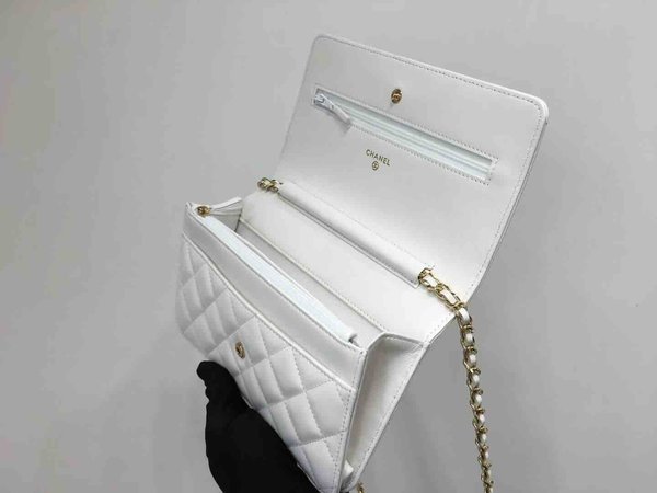 Chanel Classic Button Wallet on Chain (WOC) in Lambskin x Gold Hardware – 12.3 × 19.2 × 3.5 cm