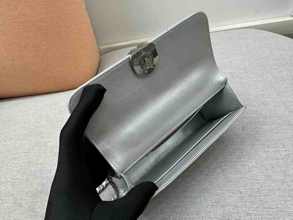 Chanel Kelly Chain Clutch Lambskin SHW 18cm