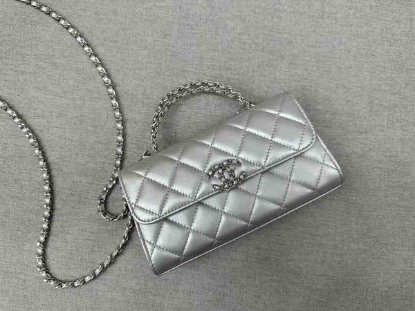 Chanel Kelly Chain Clutch Lambskin SHW 18cm