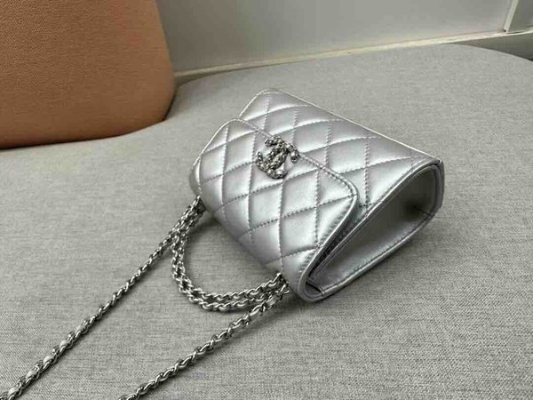 Chanel Kelly Chain Clutch Lambskin SHW 14.5cm