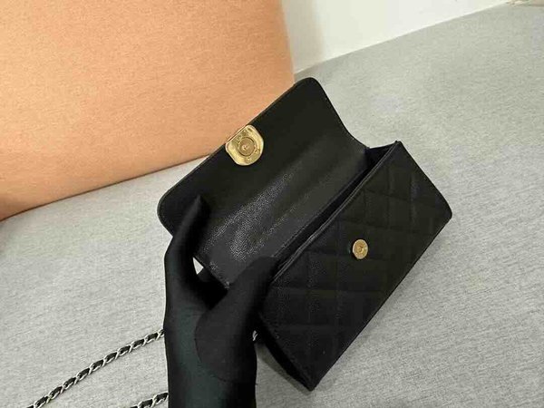 Chanel Kelly Chain Clutch Caviar GHW 18cm