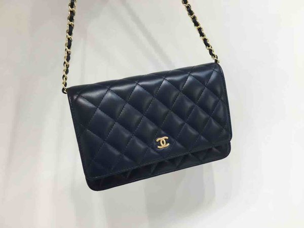 Chanel Classic Button Wallet on Chain (WOC) in Lambskin x Gold Hardware – 12.3 × 19.2 × 3.5 cm