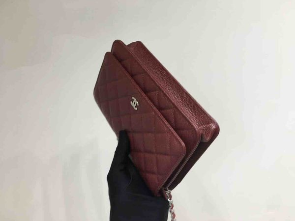 Chanel Classic Button Wallet on Chain (WOC) in Caviar Leather x Silver Hardware – 12.3 × 19.2 × 3.5 cm