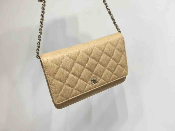 Chanel Classic Button Wallet on Chain (WOC) in Caviar Leather x Gold Hardware – 12.3 × 19.2 × 3.5 cm