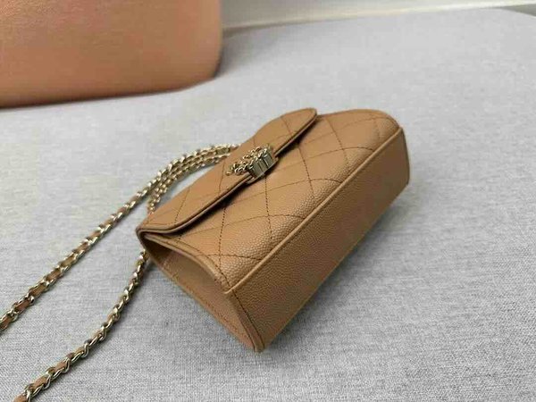 Chanel Kelly Chain Clutch Caviar GHW 14.5cm