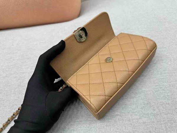 Chanel Kelly Chain Clutch Caviar GHW 18cm