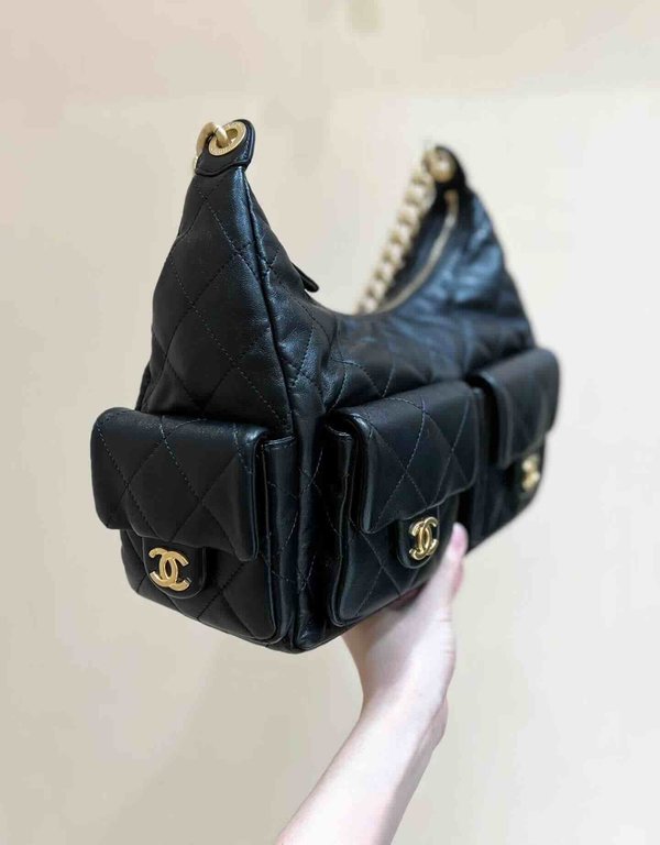 Chanel 25C Jennie Hobo Bag Lambskin 35cm