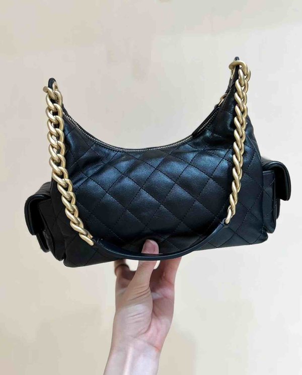 Chanel 25C Jennie Hobo Bag Lambskin 31cm