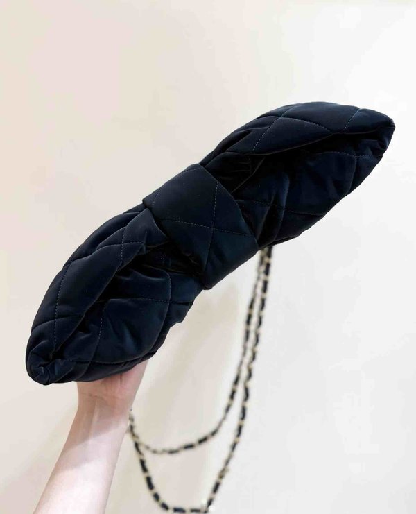 Chanel 25K Velvet Bow Bag Medium Black 38cm