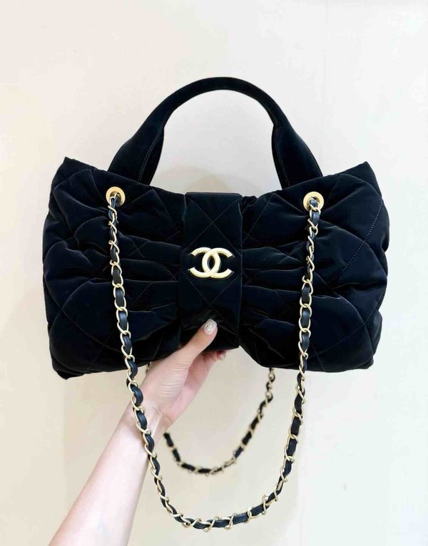 Chanel 25K Velvet Bow Bag Medium Black 38cm