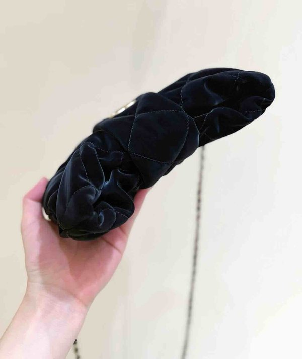 Chanel 25K Velvet Bow Bag Small Black 26cm