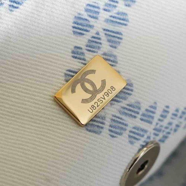 Chanel coco beach 2025 collection flap bag