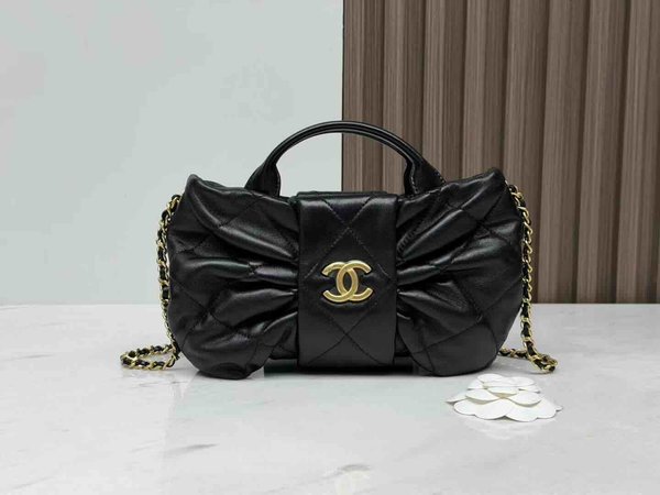 Chanel 25K Bow Bag Small Black Lambskin 26cm