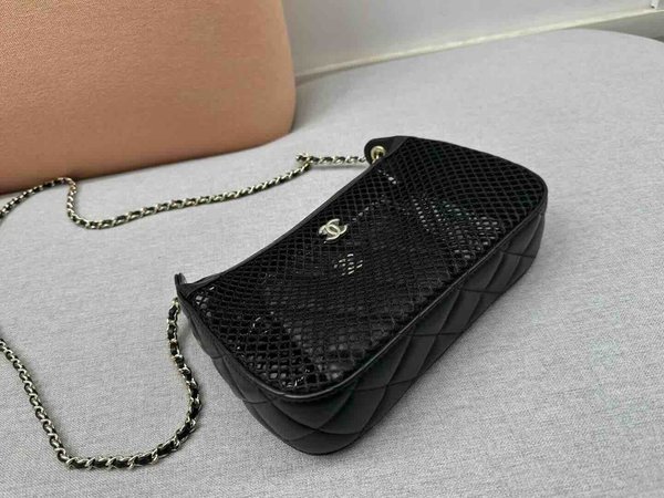 Chanel 25P Mesh Underarm Bag GHW 20cm