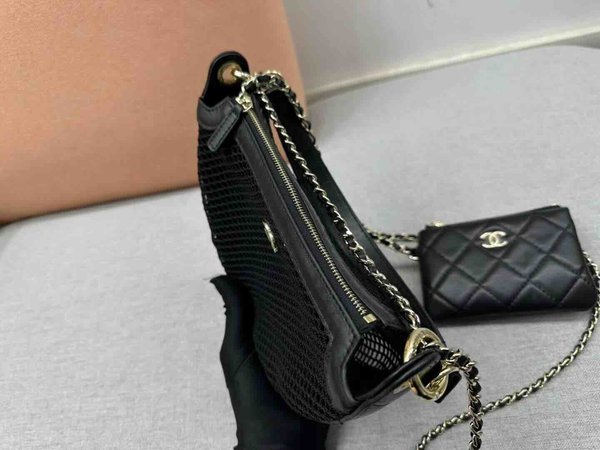 Chanel 25P Mesh Underarm Bag GHW 22cm