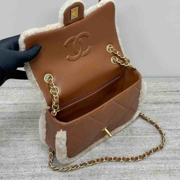 Chanel 24K Teddy Bear Flap Bag Caramel Shearling GHW 23.5cm