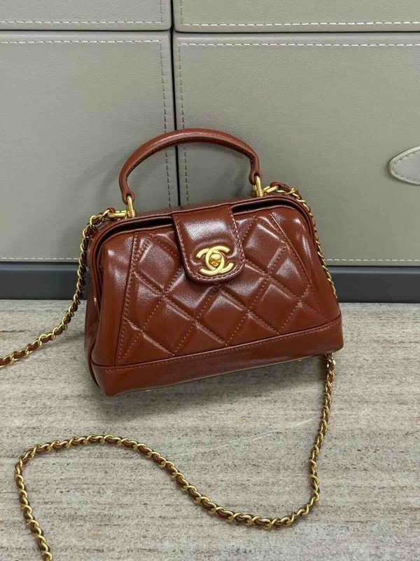 Chanel 24A Doctor Bag Caramel Waxed Lambskin GHW 18cm