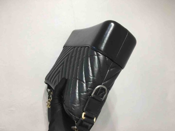 Chanel Gabrielle Chevron Hobo Bag Vintage Calfskin Smooth Calfskin 28cm