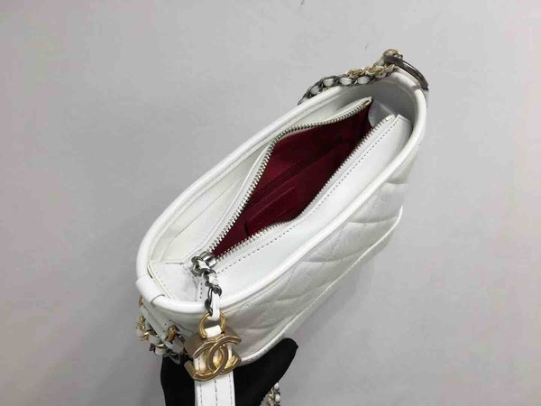 Chanel Gabrielle Classic Hobo Bag 20cm