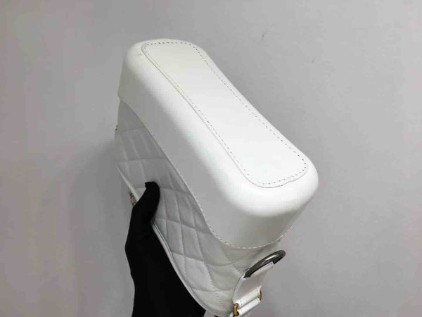 Chanel Gabrielle Classic Hobo Bag 20cm