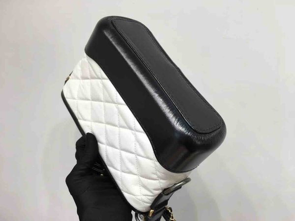 Chanel Gabrielle Classic Hobo Bag 20cm