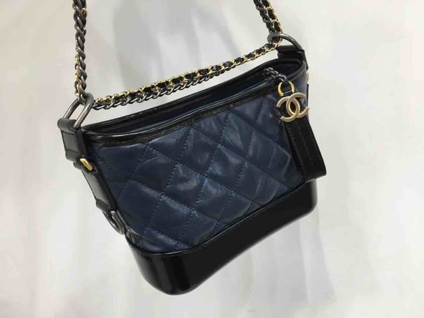 Chanel Gabrielle Classic Hobo Bag Calfskin 20cm