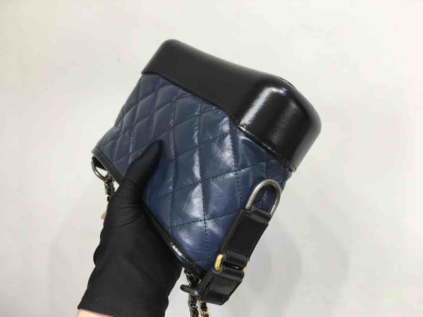 Chanel Gabrielle Classic Hobo Bag Calfskin 20cm