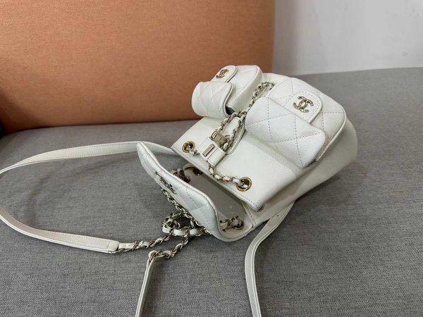 CHANEL 24A Duma Backpack – Fairy White (17.5×16.5×10cm)